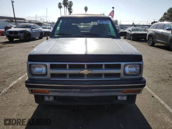 1994 Chevrolet Blazer LS с VIN 1GNCS13W8R2133529, выставлен на аукционе Copart как лот 60861514 с пробегом 114 859 миль миль и Чистый • Clean title. История ставок и продаж доступна на DreamBid. Изображение 5.