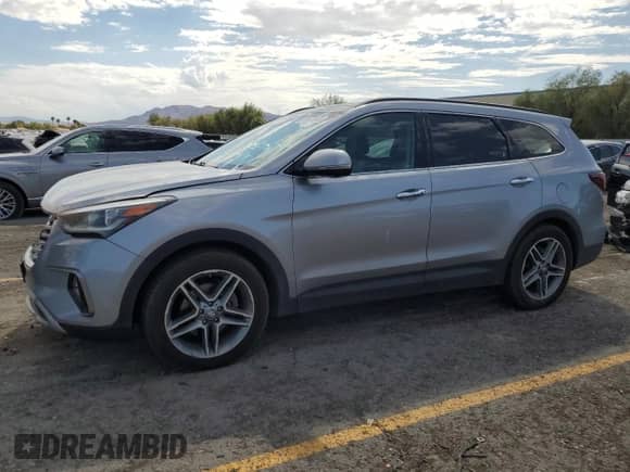 2017 Hyundai Santa Fe SE Ultimate с VIN KM8SR4HF4HU227920, выставлен на аукционе Copart как лот 71447945 с пробегом 172 571 миль миль и Списание • Salvage title. История ставок и продаж доступна на DreamBid. Изображение 1.