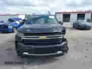 2022 Chevrolet Suburban LT с VIN 1GNSCCKD2NR201474, выставлен на аукционе IAAI как лот 42150033 с пробегом 157 659 миль миль и . История ставок и продаж доступна на DreamBid. Изображение 12.