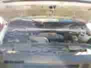 2008 Ford Econoline Cargo Commercial z VIN 1FTNE14W68DA57173, wystawiony jako IAAI lot #43443303 z przebiegiem 259 054 mil mil oraz . Historia ofert i sprzedaży dostępna na DreamBid. Obrazek 10.