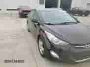2013 Hyundai Elantra GLS z VIN KMHDH4AE0DU628551, wystawiony jako Copart lot #59375705 z przebiegiem 120 722 mil mil oraz Szkoda całkowita • Salvage title. Historia ofert i sprzedaży dostępna na DreamBid. Obrazek 13.