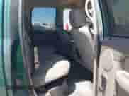 2003 Dodge 1500 ST с VIN 1D7HA18K93J583829, выставлен на аукционе IAAI как лот 43097141 с пробегом Не указан миль и . История ставок и продаж доступна на DreamBid. Изображение 8.