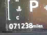 2021 Mitsubishi Outlander ES z VIN JA4ARUAU2MU010153, wystawiony jako IAAI lot #42987308 z przebiegiem 71 238 mil mil oraz . Historia ofert i sprzedaży dostępna na DreamBid. Obrazek 16.