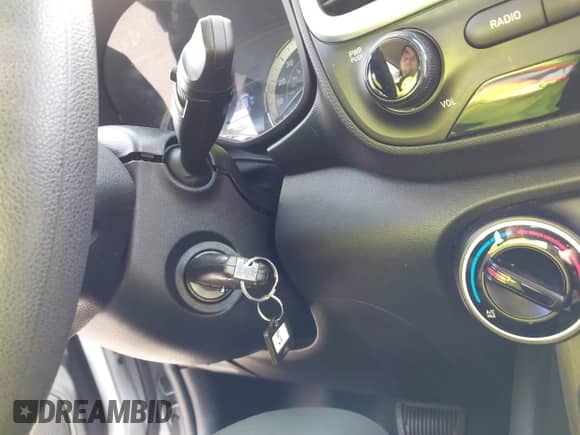 2020 Hyundai Venue SE с VIN KMHRB8A32LU044891, выставлен на аукционе IAAI как лот 42943439 с пробегом 133 258 миль миль и . История ставок и продаж доступна на DreamBid. Изображение 11.