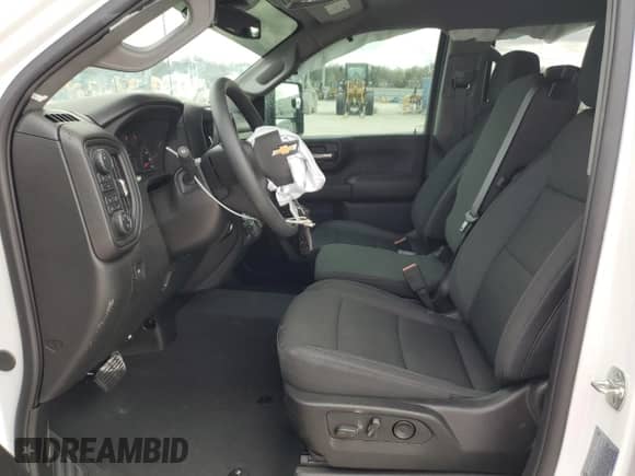 2025 Chevrolet Silverado 2500 с VIN 2GC4KME75S1150380, выставлен на аукционе Copart как лот 45741575 с пробегом 780 миль миль и Списание • Salvage title. История ставок и продаж доступна на DreamBid. Изображение 7.