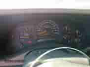 2005 GMC Sierra 1500 SLE z VIN 2GTEK13T951234399, wystawiony jako Copart lot #86091755 z przebiegiem 79 070 mil mil oraz Szkoda całkowita • Salvage title. Historia ofert i sprzedaży dostępna na DreamBid. Obrazek 9.