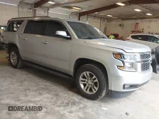 2019 Chevrolet Suburban LT с VIN 1GNSKHKC5KR312085, выставлен на аукционе IAAI как лот 42761265 с пробегом 152 452 миль миль и . История ставок и продаж доступна на DreamBid. Изображение 1.