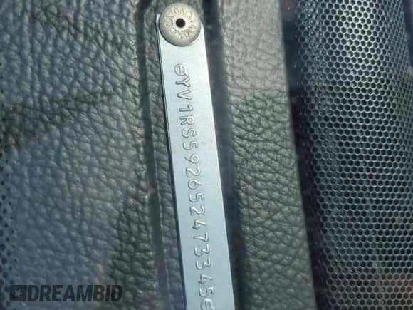 2005 Volvo S60 с VIN YV1RS592652473345, выставлен на аукционе Copart как лот 64978765 с пробегом 223 196 миль миль и Списание • Salvage title. История ставок и продаж доступна на DreamBid. Изображение 12.