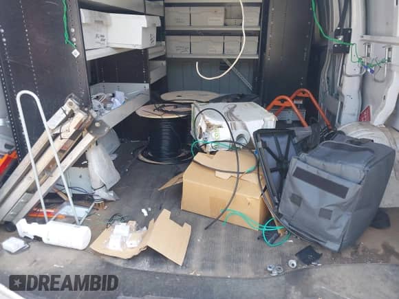 2015 Chevrolet Express Cargo with VIN 1GCWGFCF0F1152128, listed as a IAAI auction lot 42969420 with 186,058 mi miles and . Bid and sale history available at DreamBid. Image 8.