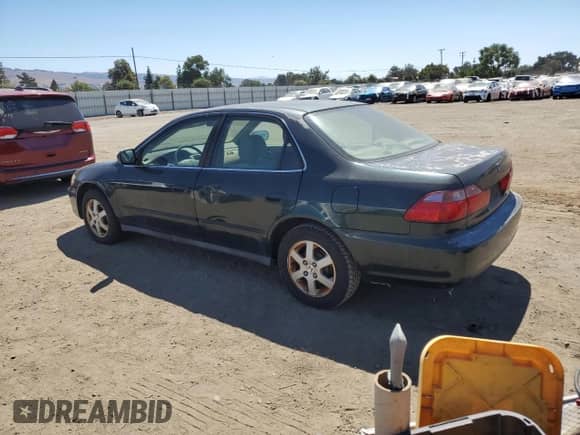 2000 Honda Accord SE with VIN JHMCG6690YC017973, listed as a Copart auction lot 69587415 with 208,111 mi miles and Clean title. Bid and sale history available at DreamBid. Image 2.