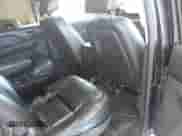 2013 Chevrolet Suburban LT с VIN 1GNSCJE05DR175996, выставлен на аукционе IAAI как лот 42736918 с пробегом 297 110 миль миль и . История ставок и продаж доступна на DreamBid. Изображение 8.
