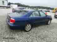 2006 Toyota Camry SE z VIN 4T1BE30K56U138689, wystawiony jako Copart lot #85184975 z przebiegiem 165 027 mil mil oraz Szkoda całkowita • Salvage title. Historia ofert i sprzedaży dostępna na DreamBid. Obrazek 3.