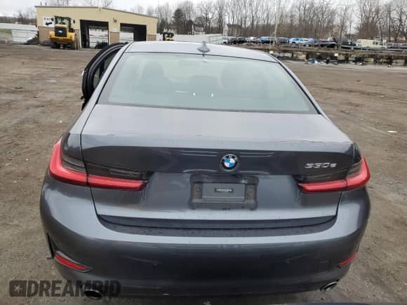 2021 BMW 3 Series 330e xDrive с VIN 3MW5P9J02M8B56487, выставлен на аукционе Copart как лот 40165144 с пробегом 31 033 миль миль и . История ставок и продаж доступна на DreamBid. Изображение 6.
