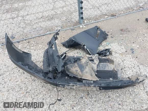 2018 BMW 5 Series M550i xDrive с VIN WBAJB9C56JB286742, выставлен на аукционе IAAI как лот 42176643 с пробегом 61 445 миль миль и . История ставок и продаж доступна на DreamBid. Изображение 12.