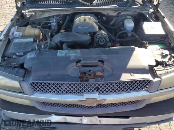 2005 Chevrolet Silverado 1500 z VIN 1GCEC14V85Z152121, wystawiony jako Copart lot #49005945 z przebiegiem 323 251 mil mil oraz Szkoda całkowita • Salvage title. Historia ofert i sprzedaży dostępna na DreamBid. Obrazek 11.