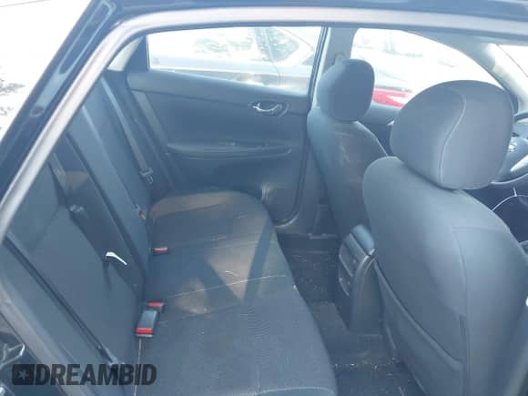2019 Nissan Sentra S z VIN 3N1AB7AP4KY370902, wystawiony jako IAAI lot #42790974 z przebiegiem 100 917 mil mil oraz . Historia ofert i sprzedaży dostępna na DreamBid. Obrazek 8.