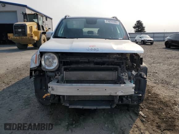2018 Jeep Renegade Altitude with VIN ZACCJABB0JPH27164, listed as a Copart auction lot 71074155 with 87,098 mi miles and Salvage title. Bid and sale history available at DreamBid. Image 5.