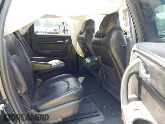 2016 Chevrolet Traverse LT с VIN 1GNKVHKD1GJ284453, выставлен на аукционе IAAI как лот 42739867 с пробегом 129 786 миль миль и . История ставок и продаж доступна на DreamBid. Изображение 8.