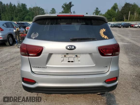 2019 Kia Sorento LX with VIN 5XYPGDA50KG488259, listed as a Copart auction lot 67417655 with 75,277 mi miles and Non repairable. Bid and sale history available at DreamBid. Image 6.