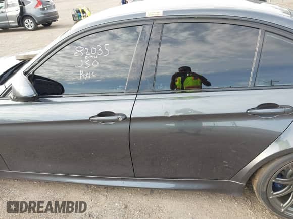 2015 BMW M3 with VIN WBS3C9C52FP804387, listed as a IAAI auction lot 42326259 with 102,106 mi miles and . Bid and sale history available at DreamBid. Image 14.