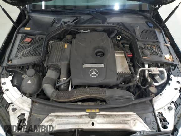 2015 Mercedes-Benz C 300 Luxury z VIN 55SWF4KBXFU022076, wystawiony jako Copart lot #89859425 z przebiegiem 213 704 mil mil oraz Czysty tytuł • Clean title. Historia ofert i sprzedaży dostępna na DreamBid. Obrazek 11.