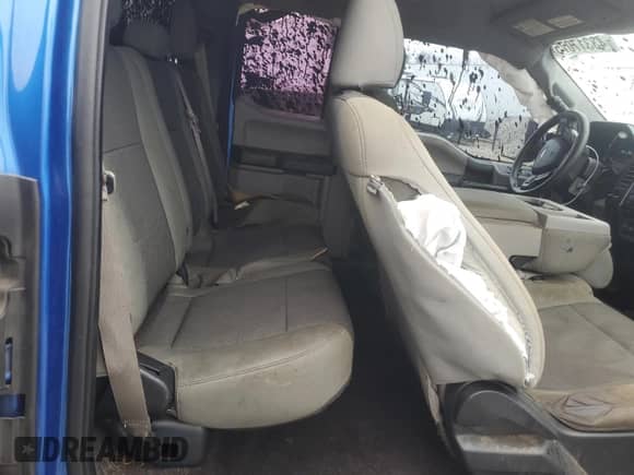 2016 Ford F-150 XL z VIN 1FTEX1CP5GFC55816, wystawiony jako Copart lot #80396275 z przebiegiem 154 194 mil mil oraz Nie do naprawy • Non repairable. Historia ofert i sprzedaży dostępna na DreamBid. Obrazek 11.