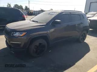 2017 Jeep Compass Latitude с VIN 3C4NJDBB2HT674755, выставлен на аукционе Copart как лот 65266465 с пробегом 142 340 миль миль и Списание • Salvage title. История ставок и продаж доступна на DreamBid. Изображение 1.