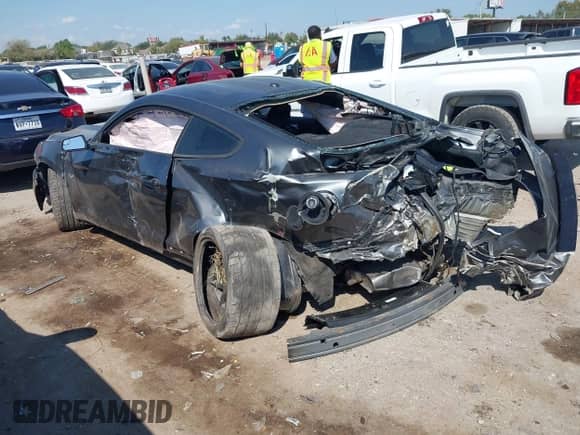 2015 Ford Mustang GT with VIN 1FA6P8CF3F5309693, listed as a IAAI auction lot 43372309 with 60,570 mi miles and . Bid and sale history available at DreamBid. Image 3.