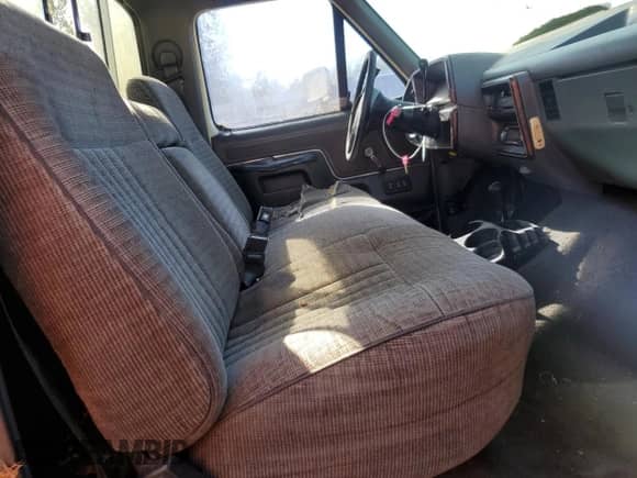 1991 Ford F-150 с VIN 1FTEF14N4MNA24830, выставлен на аукционе Copart как лот 69535994 с пробегом 888 090 миль миль и Чистый • Clean title. История ставок и продаж доступна на DreamBid. Изображение 10.