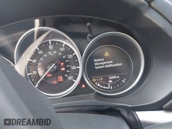 2025 Mazda CX-5 S Select with VIN JM3KFBBL0S0570018, listed as a IAAI auction lot 43082244 with 5,430 mi miles and . Bid and sale history available at DreamBid. Image 7.