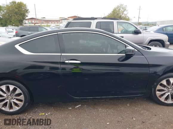 2013 Honda Accord EX with VIN 1HGCT1A77DA006241, listed as a IAAI auction lot 43389456 with 201,895 mi miles and . Bid and sale history available at DreamBid. Image 13.
