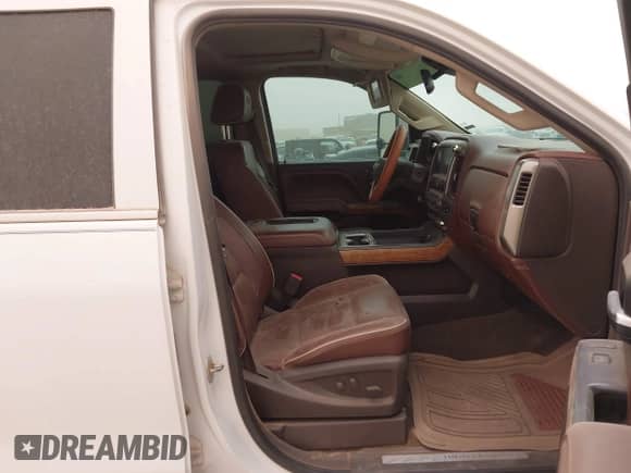 2016 Chevrolet Silverado 2500HD High Country z VIN 1GC1KXE80GF290043, wystawiony jako IAAI lot #41719644 z przebiegiem 122 715 mil mil oraz . Historia ofert i sprzedaży dostępna na DreamBid. Obrazek 5.
