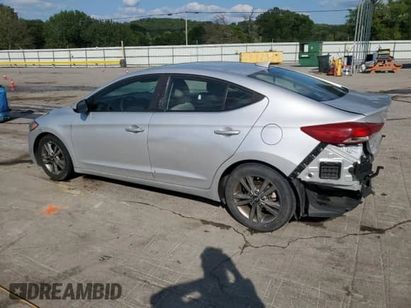 2018 Hyundai Elantra SEL с VIN 5NPD84LF9JH227242, выставлен на аукционе Copart как лот 67363645 с пробегом 116 290 миль миль и Списание • Salvage title. История ставок и продаж доступна на DreamBid. Изображение 2.