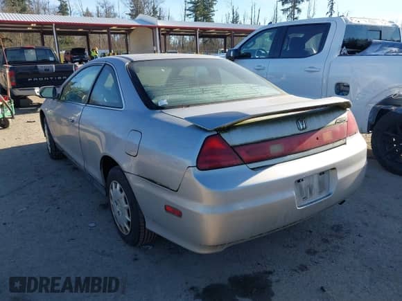 2002 Honda Accord LX с VIN 1HGCG32632A007700, выставлен на аукционе IAAI как лот 41404174 с пробегом 218 134 миль миль и . История ставок и продаж доступна на DreamBid. Изображение 3.