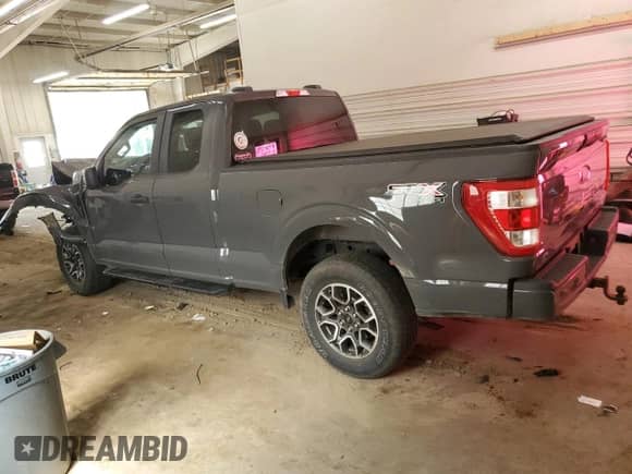 2021 Ford F-150 XL с VIN 1FTFX1E52MKD17112, выставлен на аукционе Copart как лот 67121485 с пробегом 65 678 миль миль и Списание • Salvage title. История ставок и продаж доступна на DreamBid. Изображение 2.