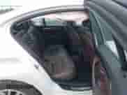 2015 BMW 5 Series 528i xDrive с VIN WBA5A7C58FD627577, выставлен на аукционе IAAI как лот 42495593 с пробегом 85 574 миль миль и . История ставок и продаж доступна на DreamBid. Изображение 8.