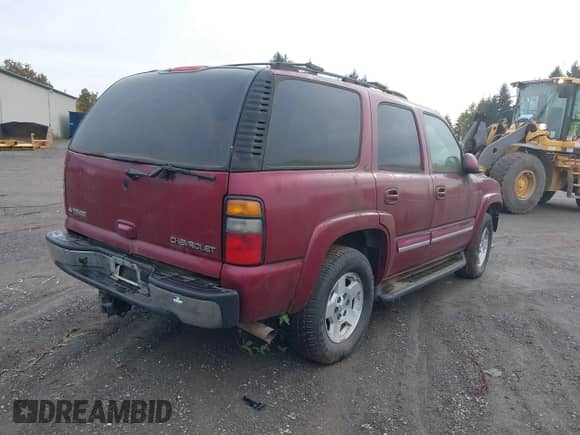 2004 Chevrolet Tahoe LT z VIN 1GNEK13Z94J260999, wystawiony jako IAAI lot #22685908 z przebiegiem 184 790 mil mil oraz . Historia ofert i sprzedaży dostępna na DreamBid. Obrazek 4.