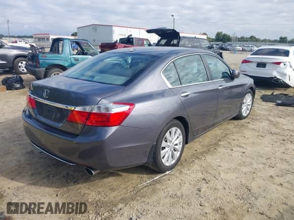 2013 Honda Accord EX-L with VIN 1HGCR2F87DA148756, listed as a IAAI auction lot 43330469 with 92,108 mi miles and . Bid and sale history available at DreamBid. Image 4.