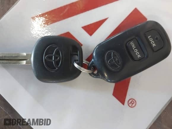 2005 Toyota Corolla CE с VIN 1NXBR32E15Z493224, выставлен на аукционе IAAI как лот 43398111 с пробегом 186 261 миль миль и . История ставок и продаж доступна на DreamBid. Изображение 11.