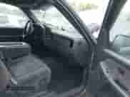 2001 Chevrolet Silverado 1500 LS с VIN 2GCEC19V011378682, выставлен на аукционе IAAI как лот 43020690 с пробегом 176 835 миль миль и . История ставок и продаж доступна на DreamBid. Изображение 5.