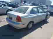 2004 Hyundai Accent GL z VIN KMHCG45C74U567268, wystawiony jako IAAI lot #42444194 z przebiegiem 182 380 mil mil oraz . Historia ofert i sprzedaży dostępna na DreamBid. Obrazek 4.