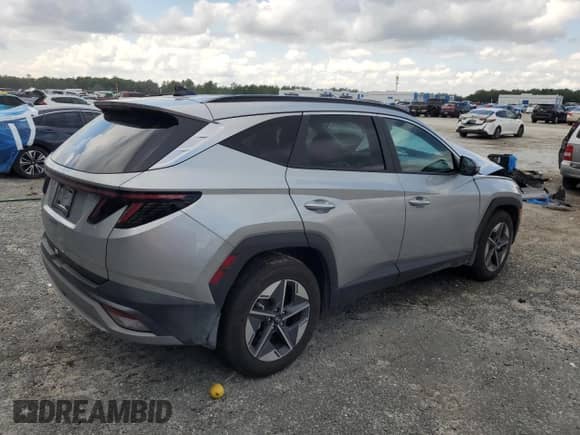 2025 Hyundai Tucson SEL Convenience с VIN 5NMJC3DE9SH514533, выставлен на аукционе Copart как лот 67662335 с пробегом 4 939 миль миль и На запчасти • Non repairable. История ставок и продаж доступна на DreamBid. Изображение 3.