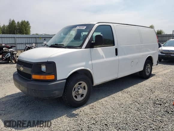 2007 Chevrolet Express Cargo с VIN 1GCFG15X871136401, выставлен на аукционе Copart как лот 67583385 с пробегом 223 971 миль миль и Чистый • Clean title. История ставок и продаж доступна на DreamBid. Изображение 1.