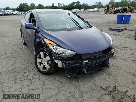 2013 Hyundai Elantra GLS с VIN 5NPDH4AE7DH269973, выставлен на аукционе Copart как лот 69029985 с пробегом Не указан миль и Списание • Salvage title. История ставок и продаж доступна на DreamBid. Изображение 13.