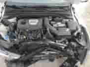 2018 Hyundai Elantra Sport z VIN KMHH55LC8JU080015, wystawiony jako Copart lot #84422565 z przebiegiem 67 876 mil mil oraz Szkoda całkowita • Salvage title. Historia ofert i sprzedaży dostępna na DreamBid. Obrazek 11.