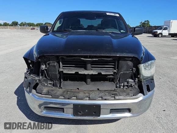 2018 Ram 1500 Tradesman z VIN 1C6RR6FG2JS232164, wystawiony jako Copart lot #86500215 z przebiegiem 141 145 mil mil oraz Czysty tytuł • Clean title. Historia ofert i sprzedaży dostępna na DreamBid. Obrazek 5.