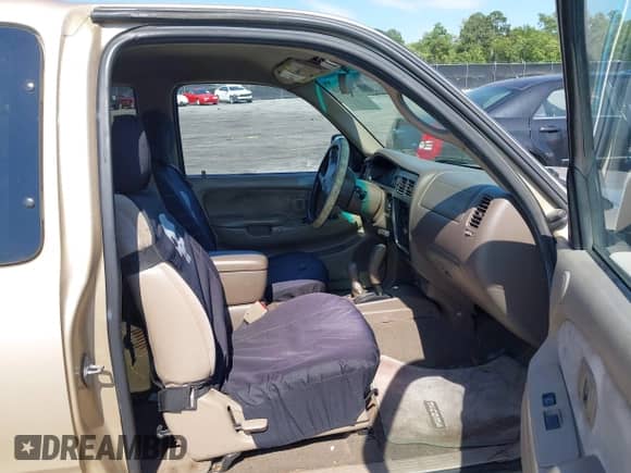 2001 Toyota Tacoma с VIN 5TEWN72N61Z746662, выставлен на аукционе IAAI как лот 42325016 с пробегом 194 459 миль миль и . История ставок и продаж доступна на DreamBid. Изображение 5.