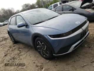 2022 Hyundai Ioniq 5 SEL z VIN KM8KNDAF0NU085325, wystawiony jako Copart lot #47300613 z przebiegiem 10 725 mil mil oraz . Historia ofert i sprzedaży dostępna na DreamBid. Obrazek 4.