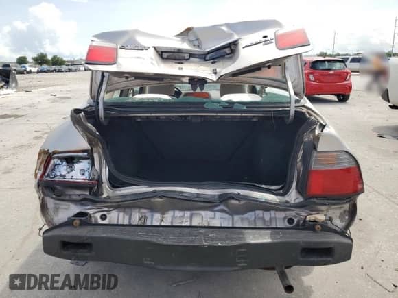 1997 Honda Accord LX с VIN 1HGCD7238VA009548, выставлен на аукционе Copart как лот 59509655 с пробегом 53 475 миль миль и Списание • Salvage title. История ставок и продаж доступна на DreamBid. Изображение 6.