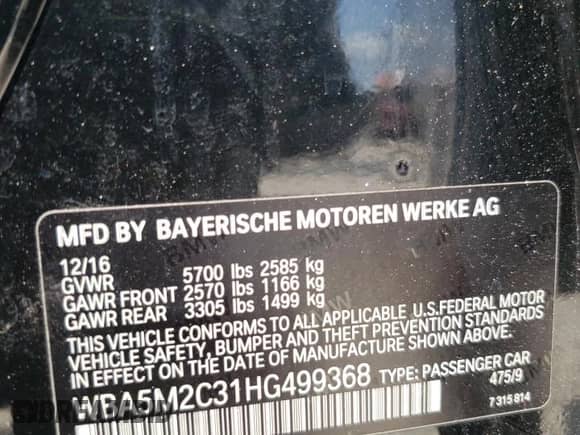 2017 BMW 5 Series с VIN WBA5M2C31HG499368, выставлен на аукционе Copart как лот 52301314 с пробегом 71 317 миль миль и . История ставок и продаж доступна на DreamBid. Изображение 14.